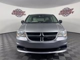 Used 2019 Dodge Grand Caravan SE w/ UConnect Hands-Free Group image 2