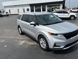 Used 2022 Kia Carnival LX image 3