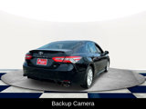 Used 2020 Toyota Camry SE image 5