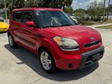 Used 2010 Kia Soul + image 4