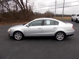 Used 2010 Volkswagen Passat Komfort image 3
