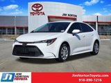 Used 2022 Toyota Corolla LE image 3
