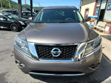Used 2014 Nissan Pathfinder S image 2