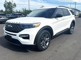 Used 2023 Ford Explorer XLT w/ Equipment Group 202A image 4
