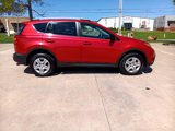 Used 2014 Toyota RAV4 LE image 2