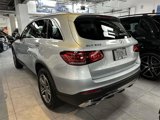 Used 2022 Mercedes-Benz GLC 300 4MATIC image 3