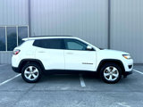 Used 2021 Jeep Compass Latitude image 3