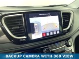 New 2025 Chrysler Pacifica Select image 3