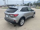 Used 2022 Ford Escape SE image 3