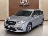 Used 2021 Chrysler Pacifica Touring-L image 2