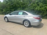 Used 2017 Toyota Camry LE image 3