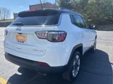 Certified 2022 Jeep Compass Limited image 3