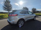 Used 2019 Ford Edge Titanium image 2
