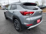 Used 2025 Chevrolet TrailBlazer LT w/ Convenience Package image 3