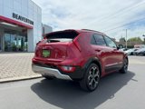Used 2023 Kia Niro EX Touring image 3
