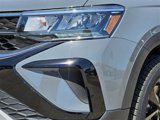 Certified 2024 Volkswagen Taos SE image 6