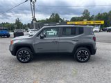 Used 2023 Jeep Renegade Latitude image 2