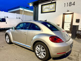 Used 2013 Volkswagen Beetle TDI image 3