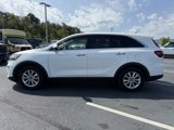 Used 2019 Kia Sorento LX image 4