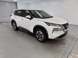 Used 2021 Nissan Rogue SV image 2