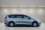Used 2021 Chrysler Voyager Lxi image 3