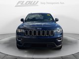 Used 2018 Jeep Grand Cherokee Laredo image 2