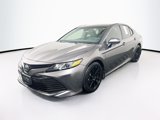 Used 2018 Toyota Camry LE image 3
