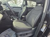 Certified 2022 Volkswagen Taos SE image 3