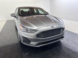 Used 2020 Ford Fusion SE image 3
