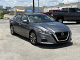 Used 2021 Nissan Altima 2.5 SV image 2