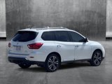 Used 2017 Nissan Pathfinder Platinum image 5
