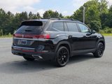 Used 2024 Volkswagen Atlas SE w/ Panoramic Sunroof Package image 4