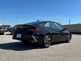 New 2025 Hyundai Elantra SEL image 4