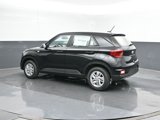 New 2025 Hyundai Venue SE image 3