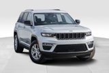 Used 2023 Jeep Grand Cherokee Limited image 2