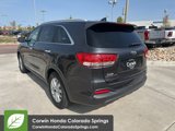 Used 2017 Kia Sorento LX w/ LX Convenience Package image 6