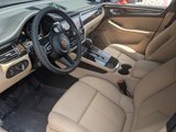 Used 2025 Porsche Macan image 4