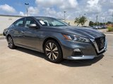 Used 2022 Nissan Altima 2.5 SV image 2
