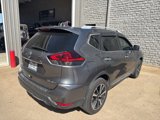 Used 2019 Nissan Rogue SL image 4