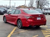 Used 2021 Toyota Camry SE image 4