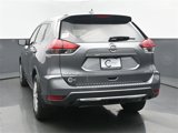 Used 2018 Nissan Rogue S image 4