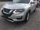 Used 2019 Nissan Rogue SV image 2