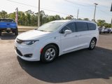 Used 2020 Chrysler Pacifica Touring-L w/ Premium Audio Group image 4