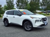 Used 2023 Nissan Rogue S image 2