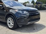 Used 2018 Land Rover Discovery Sport SE image 6