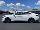 Used 2022 Hyundai Elantra SEL w/ Convenience Package image 6