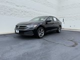 Used 2024 Volkswagen Jetta SE w/ Panoramic Sunroof Package image 3