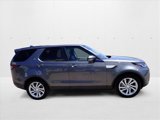 Used 2018 Land Rover Discovery HSE image 4