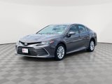 Used 2022 Toyota Camry LE image 3