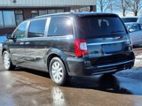 Used 2015 Chrysler Town & Country Touring w/ Driver Convenience Group image 3